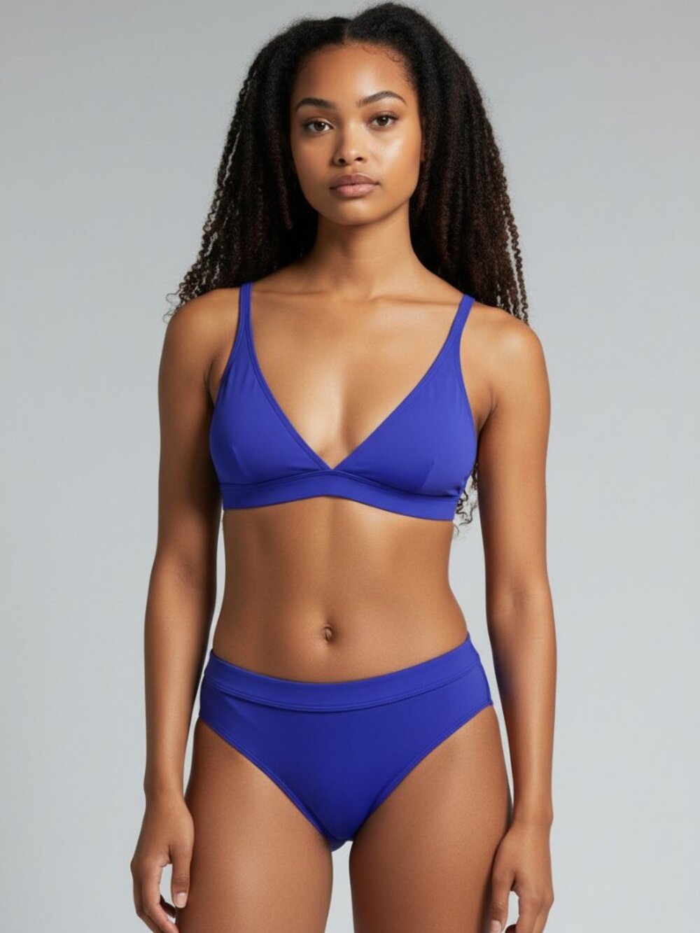 NWOT Blue Triangle Swimsuit Top (Small)